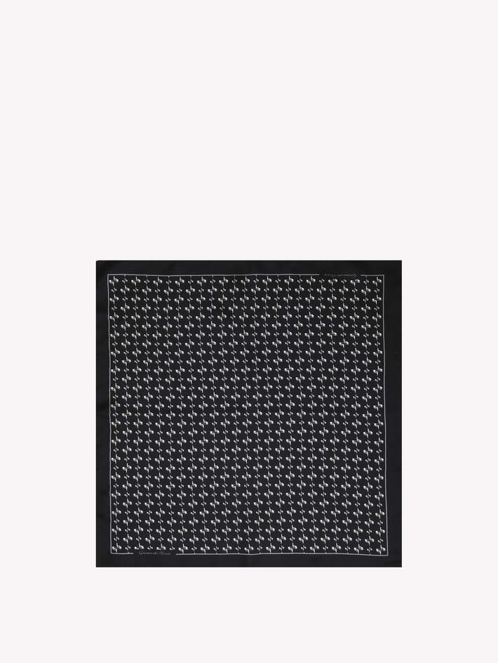 FOULARD